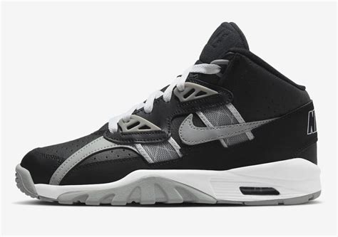 nike air trainer sc raiders